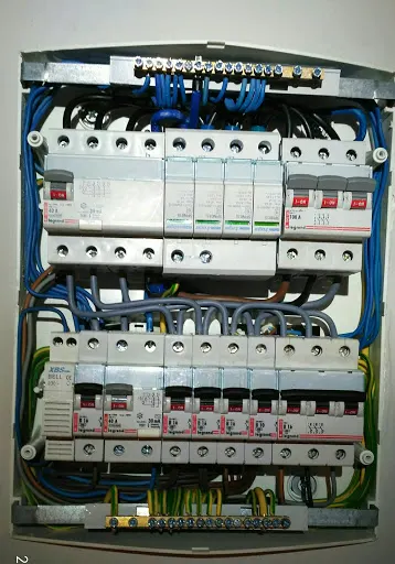 Elektryk Kraków - usługi i naprawy elektryczne - Mariusz Korab